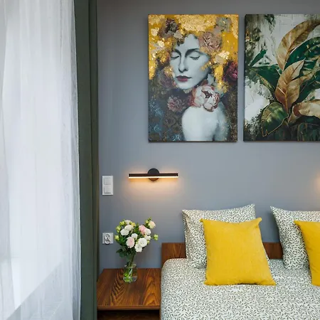 Plant&pillow 24h Self-check-in, Kosciol Mariacki 400m, Netflix Apartment *