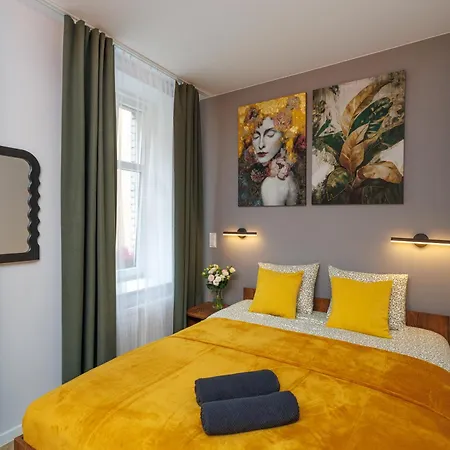 Plant&pillow 24h Self-check-in, Kosciol Mariacki 400m, Netflix *