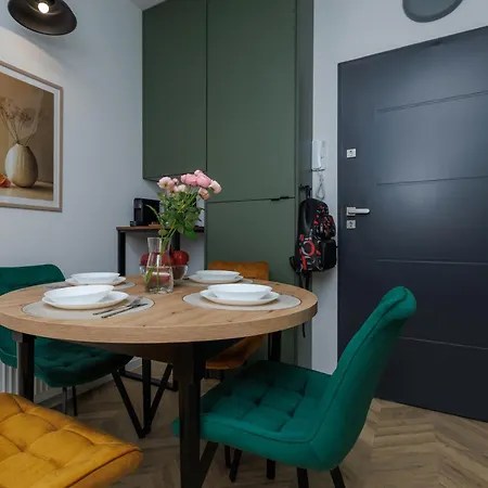 Plant&pillow 24h Self-check-in, Kosciol Mariacki 400m, Netflix * Katowice